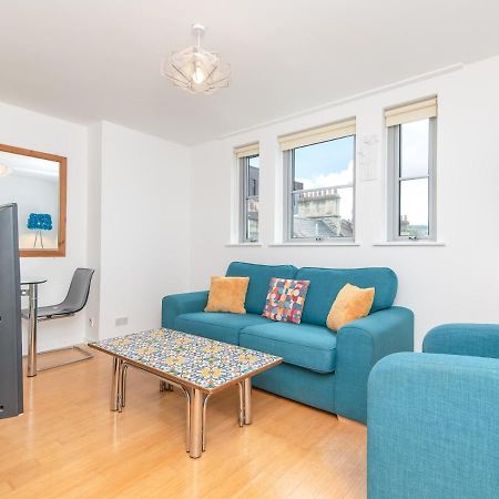 Pass The Keys Bright Modern One Bed Apartment - Bath City Centre المظهر الخارجي الصورة