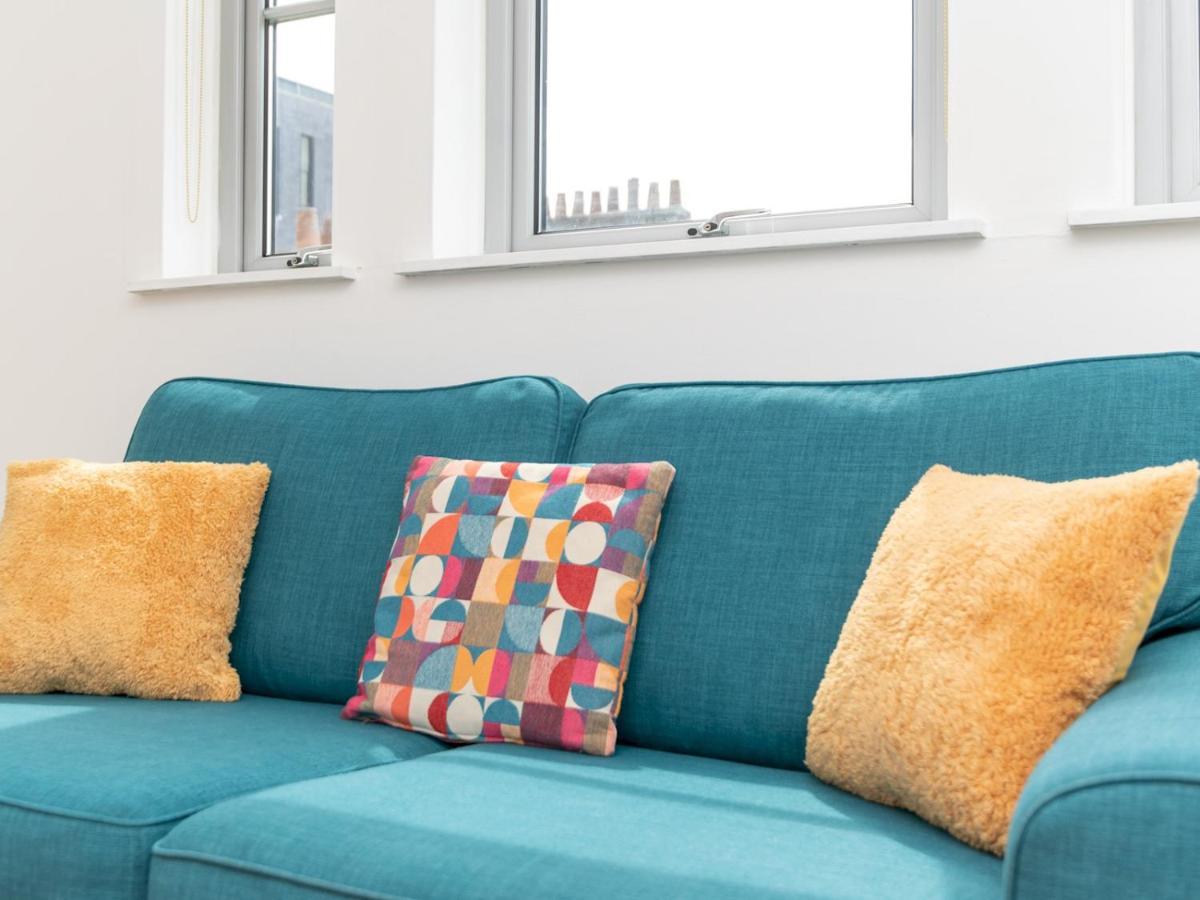 Pass The Keys Bright Modern One Bed Apartment - Bath City Centre المظهر الخارجي الصورة